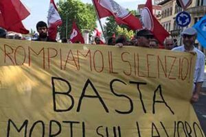 Il lavoro è una strage